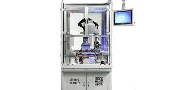 機器人鎖螺絲機選購小竅門！-堅豐股份